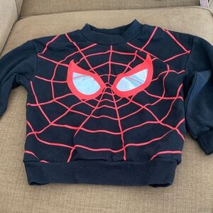 H&M Black and Red Superhero Web Sweatshirt size 3T/4T